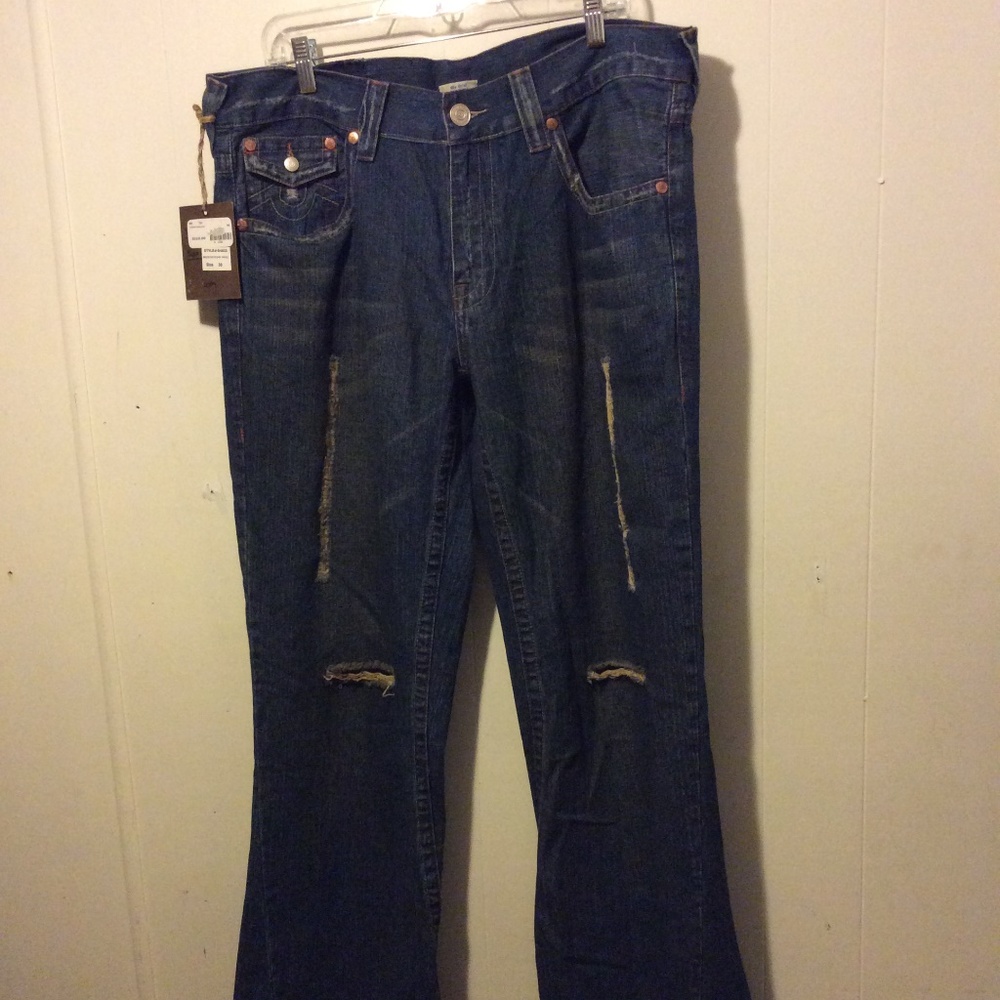 NWT True Religion distressed mens blue jeans